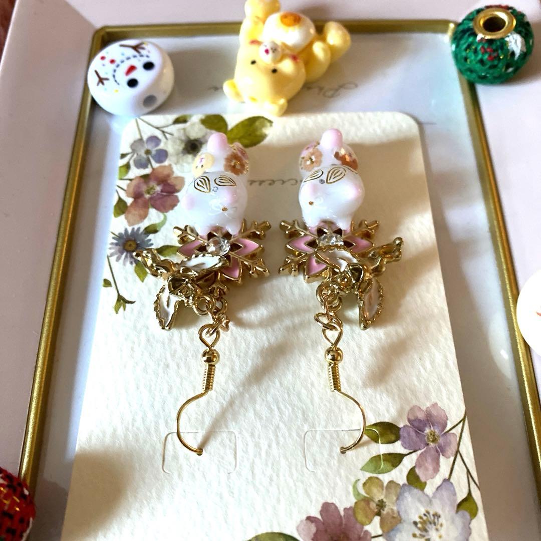 ☆Winter猫ちゃんピアス☆B