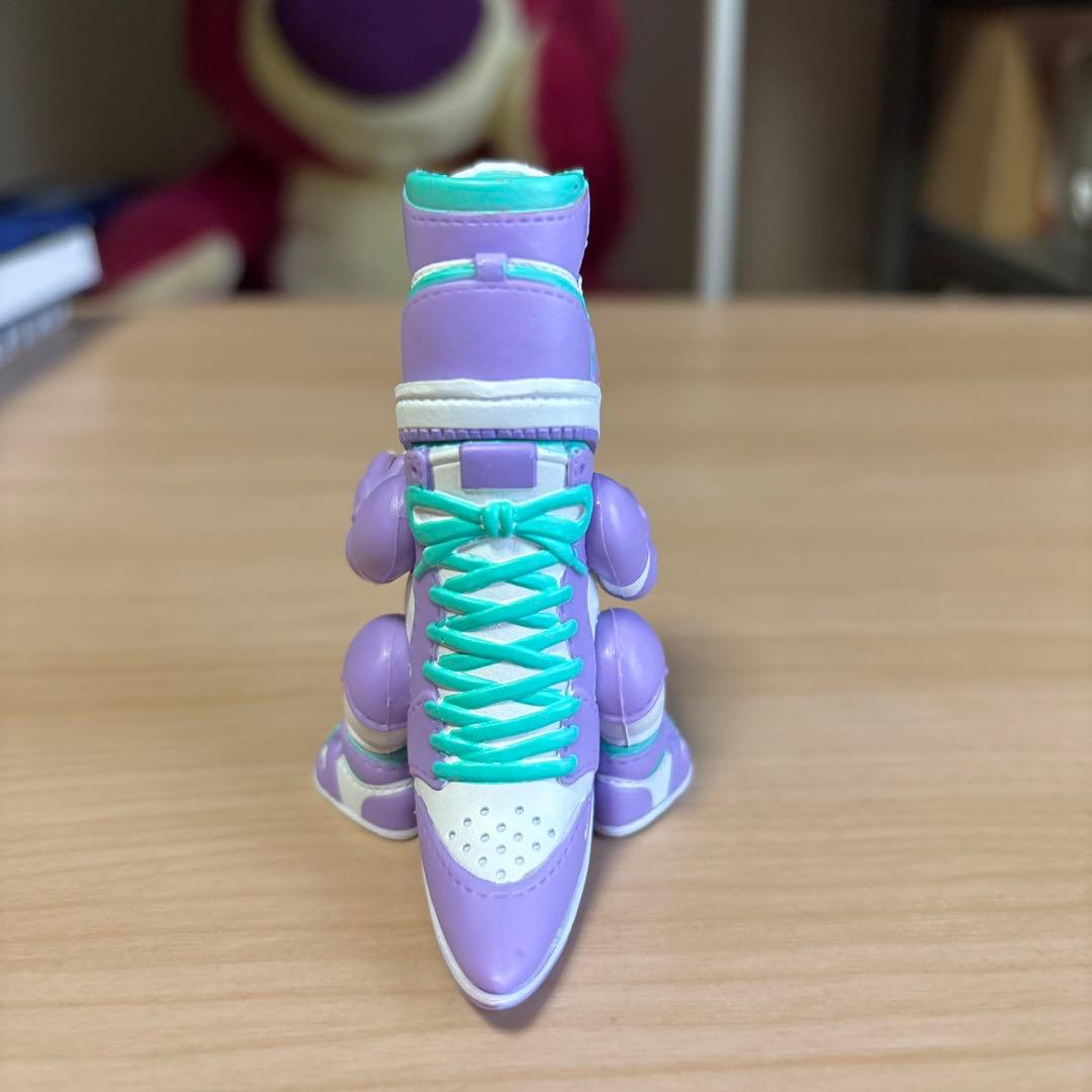 【TOKYOGUNS】怪獣 スニーカーヘッド シカゴ インディーズソフビ　岩瀬匠