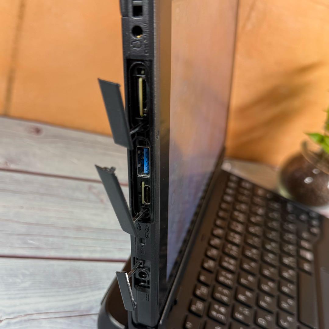 レア❣️Fujitsu タブレット型ノートPC✨SSD✨Wカメラ✨防水/防塵