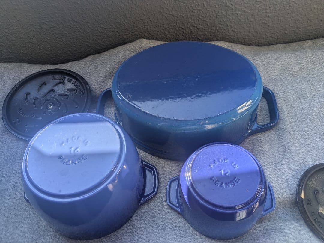 日曜日まで59800→54800円 staub 昔のロイヤルブルー　3点セット