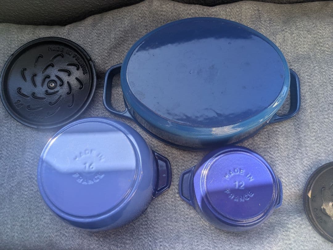 日曜日まで59800→54800円 staub 昔のロイヤルブルー　3点セット