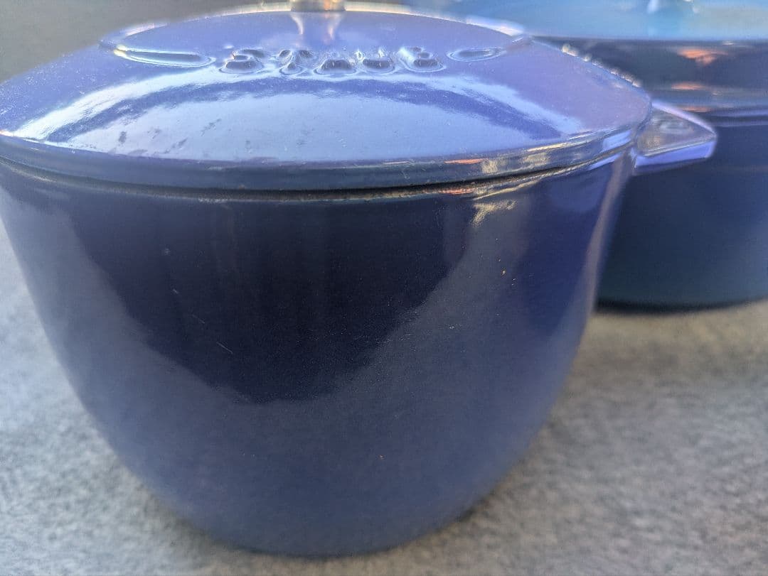 日曜日まで59800→54800円 staub 昔のロイヤルブルー　3点セット