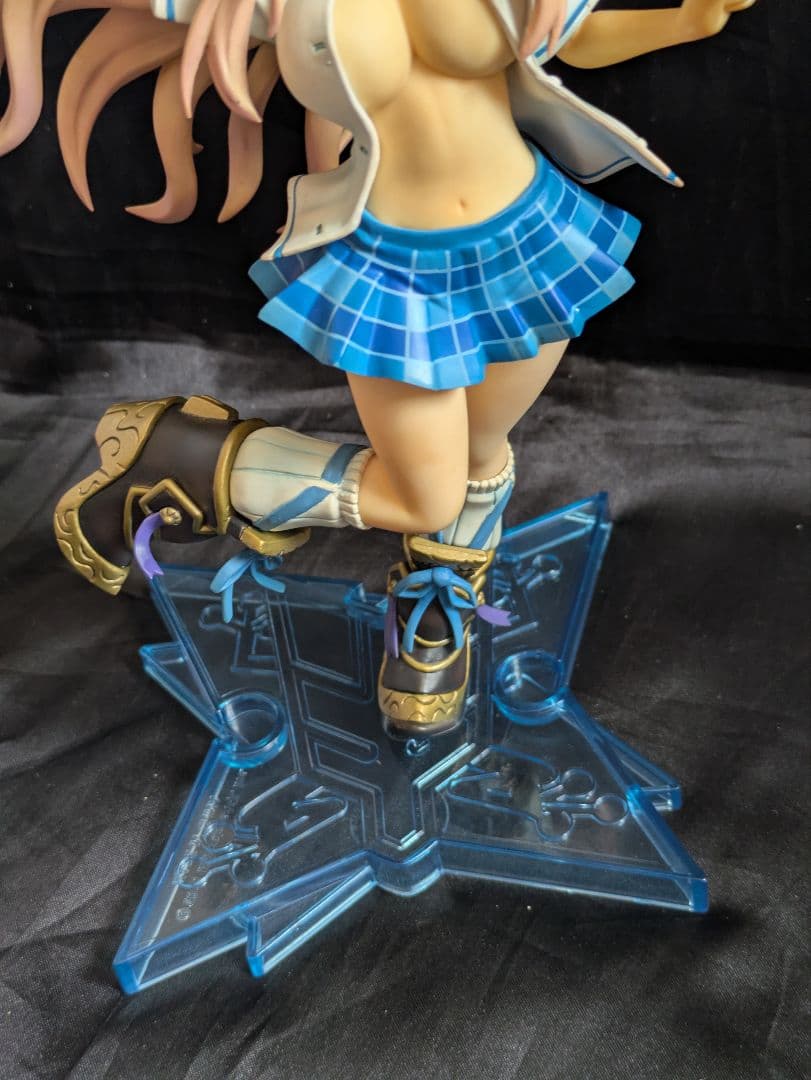 閃乱カグラ 少女達の真影　葛城 1/8スケール　フィギュア