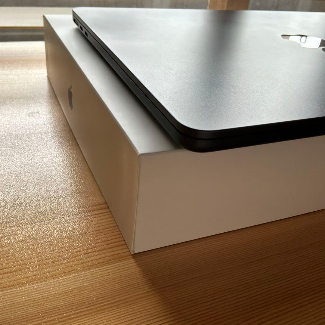 MacBook Air 13インチ M2 512GB ミッドナイト