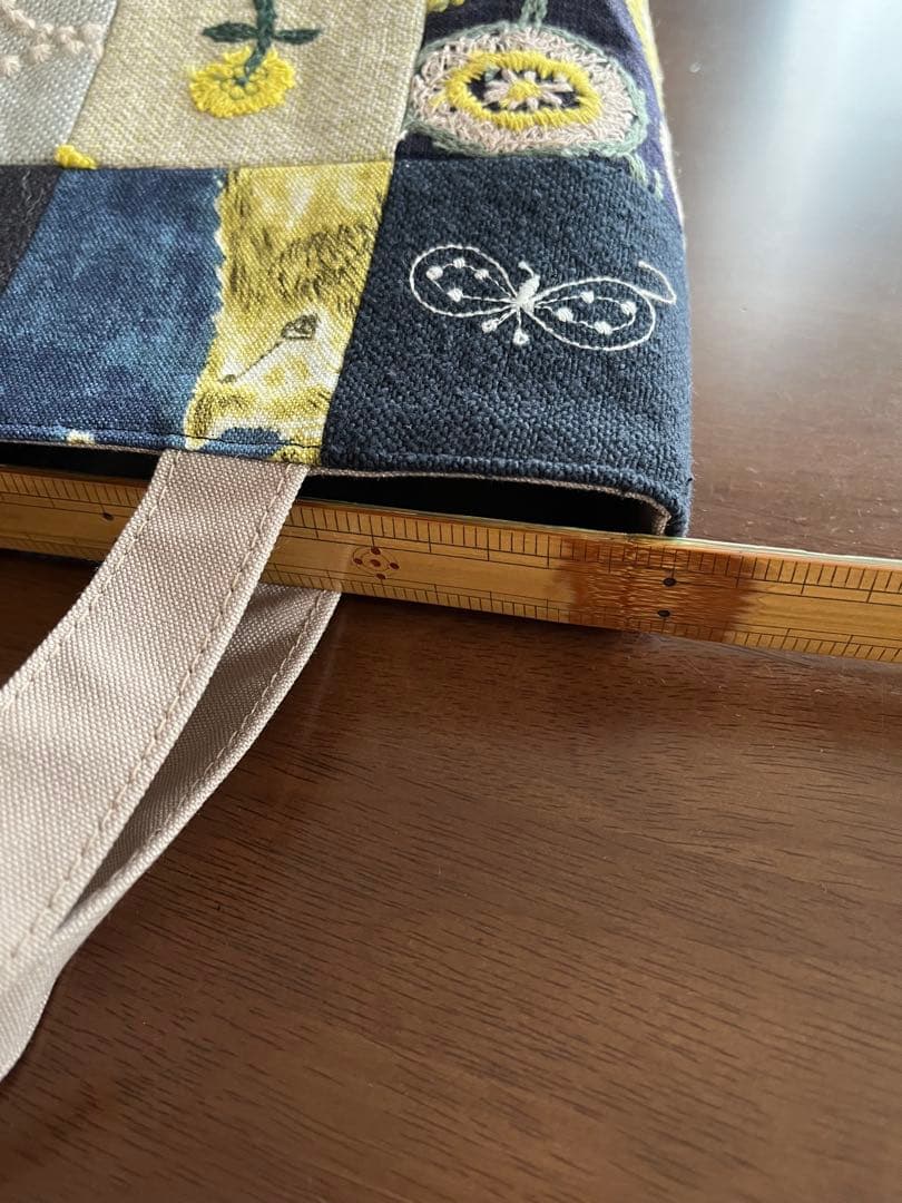 ハンドメイド　パッチワークミニトートバッグ　ミナペルホネン