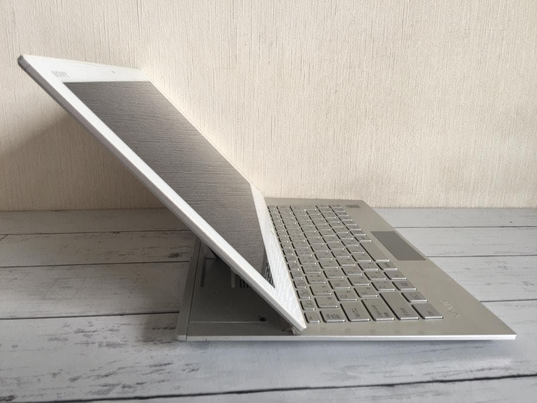 SONY SVD13238EJ 13.3型/SSD/Office2024/Win