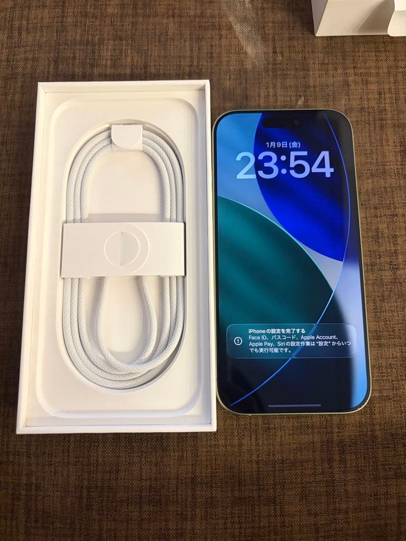 iPhone17 本体 セージ　256GB SIMフリー