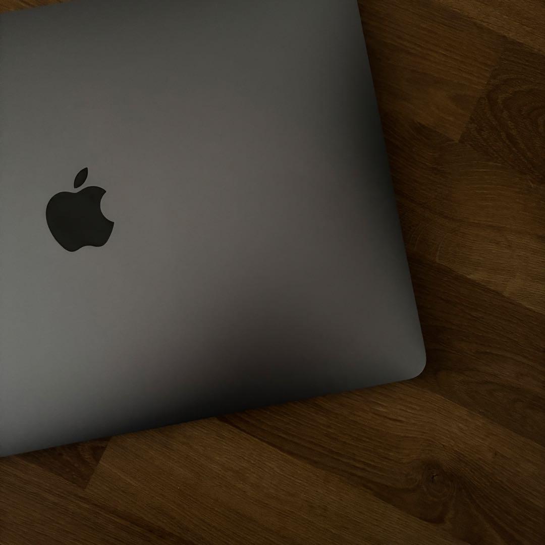 Apple MacBook Air M1チップ スペースグレイ