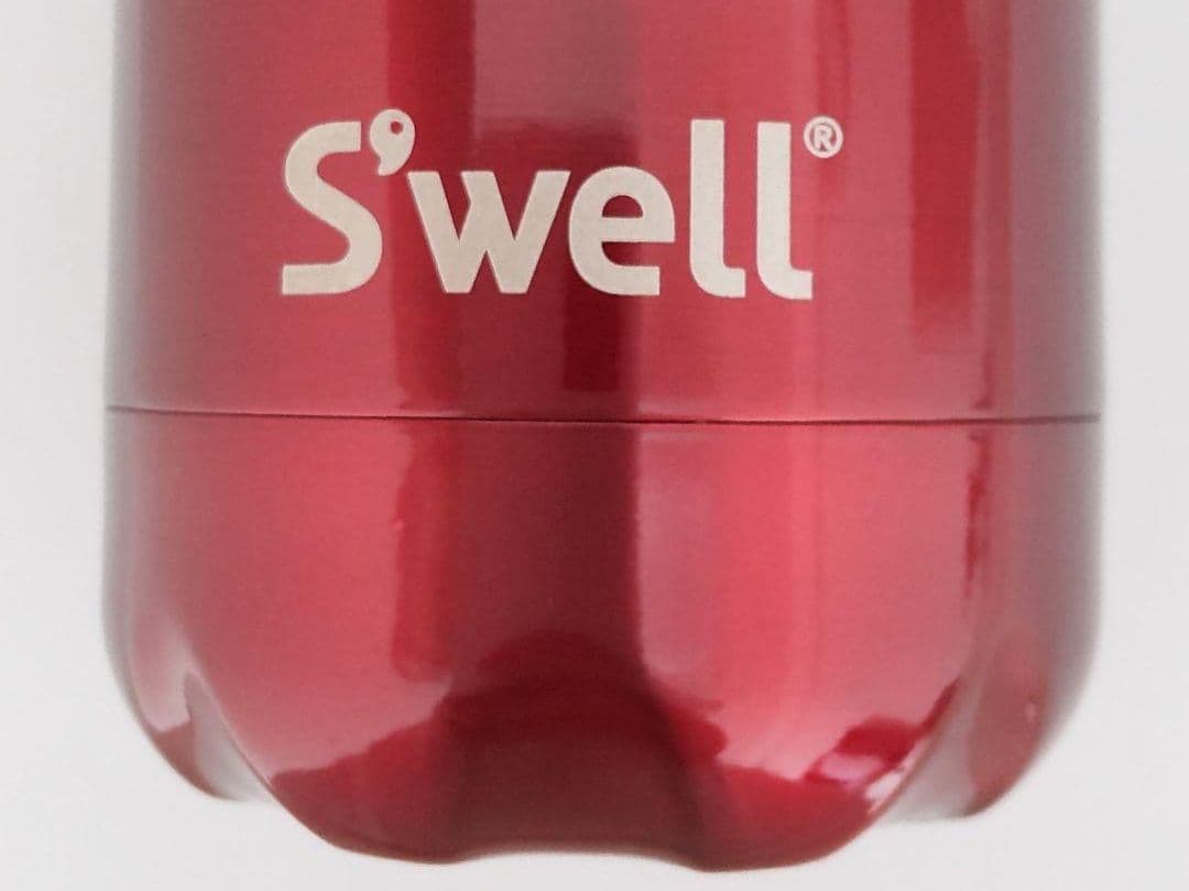 MIT ステンレスボトル レッド Swell社製