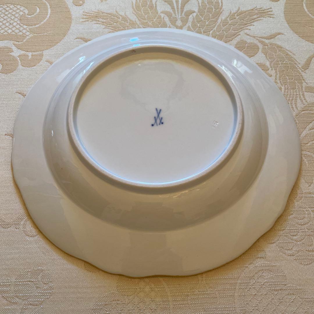 【古マイセン】金彩 花絵皿「ノイマルセイユ／フラワーブーケと昆虫」No.6