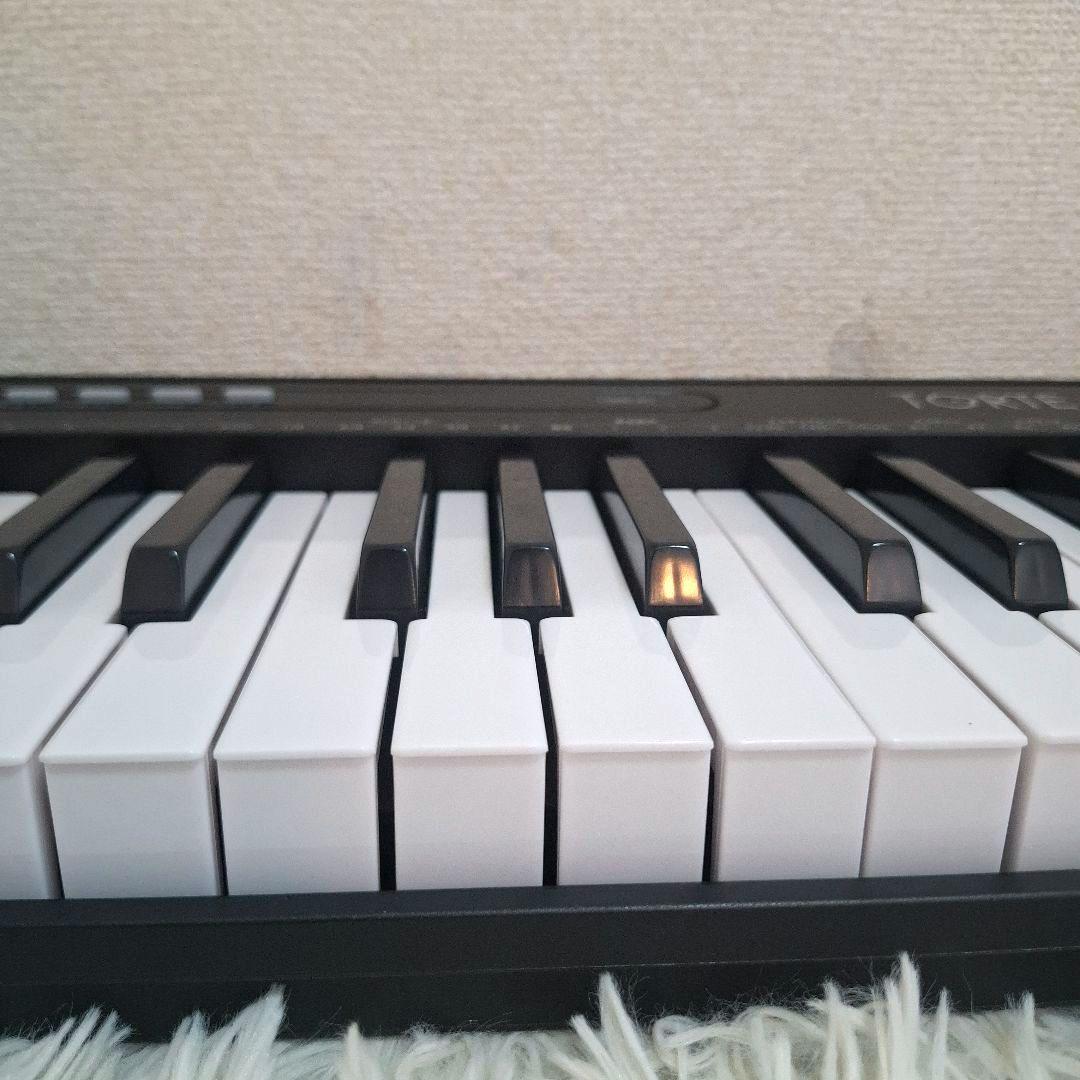 【極美品】TORTE TSDK-61 61鍵盤 電子キーボード 超軽量＆多機能