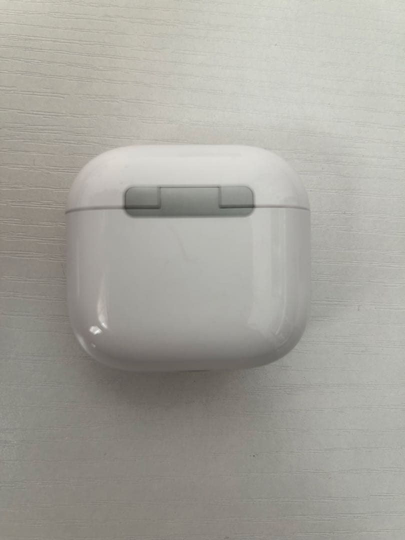 イヤホン AirPods4