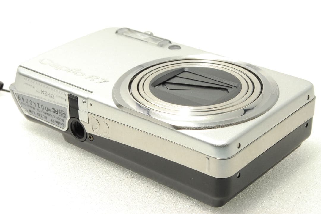 ちきーた様_RICOH Caplio R7❤️スマホ転送 シルバー リコー カメラ