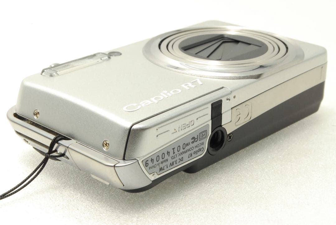 ちきーた様_RICOH Caplio R7❤️スマホ転送 シルバー リコー カメラ