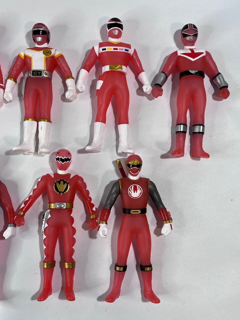 スーパー戦隊シリーズ 30戦隊レッドヒーロー大集合 ソフビセットクリアバージョン