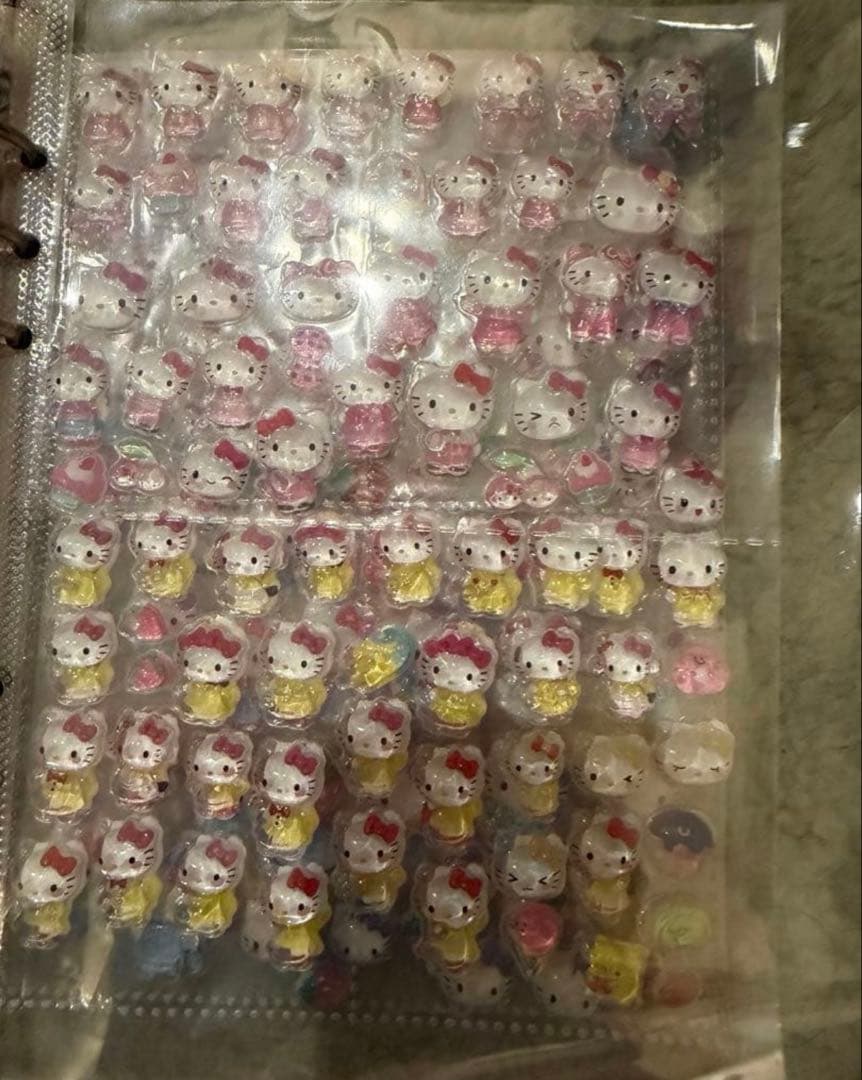 羽*那様 人気シール帳 完成品 サンリオ ボンボンドロップシール うるちゅる A