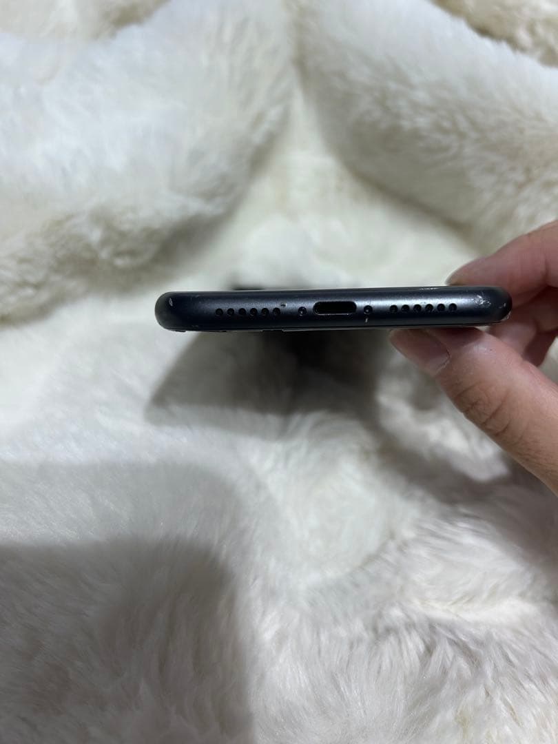 ブラック スマートフォン 本体 iPhone11