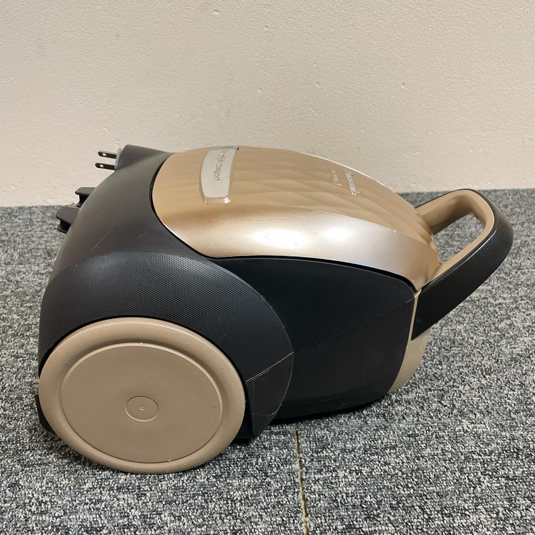 パナソニック　紙パック　掃除機　MC-PK18G-N　17年製