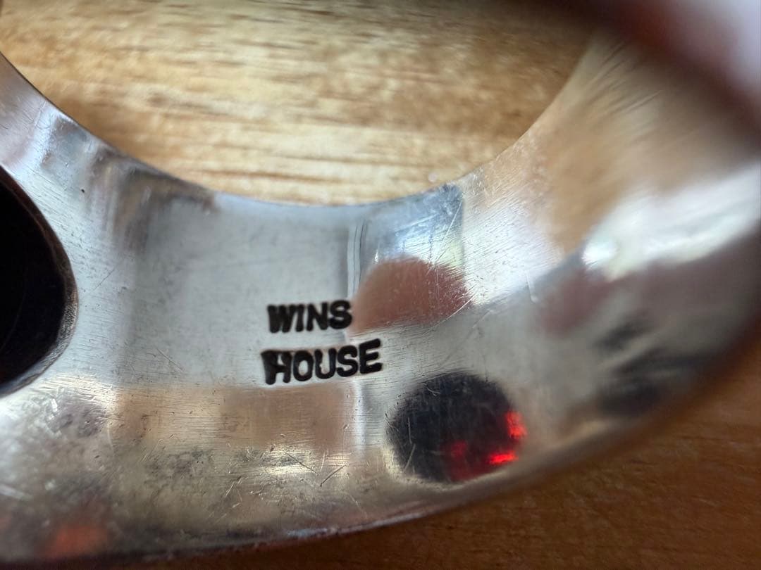 WINS HOUSE クレストリング ガーネット