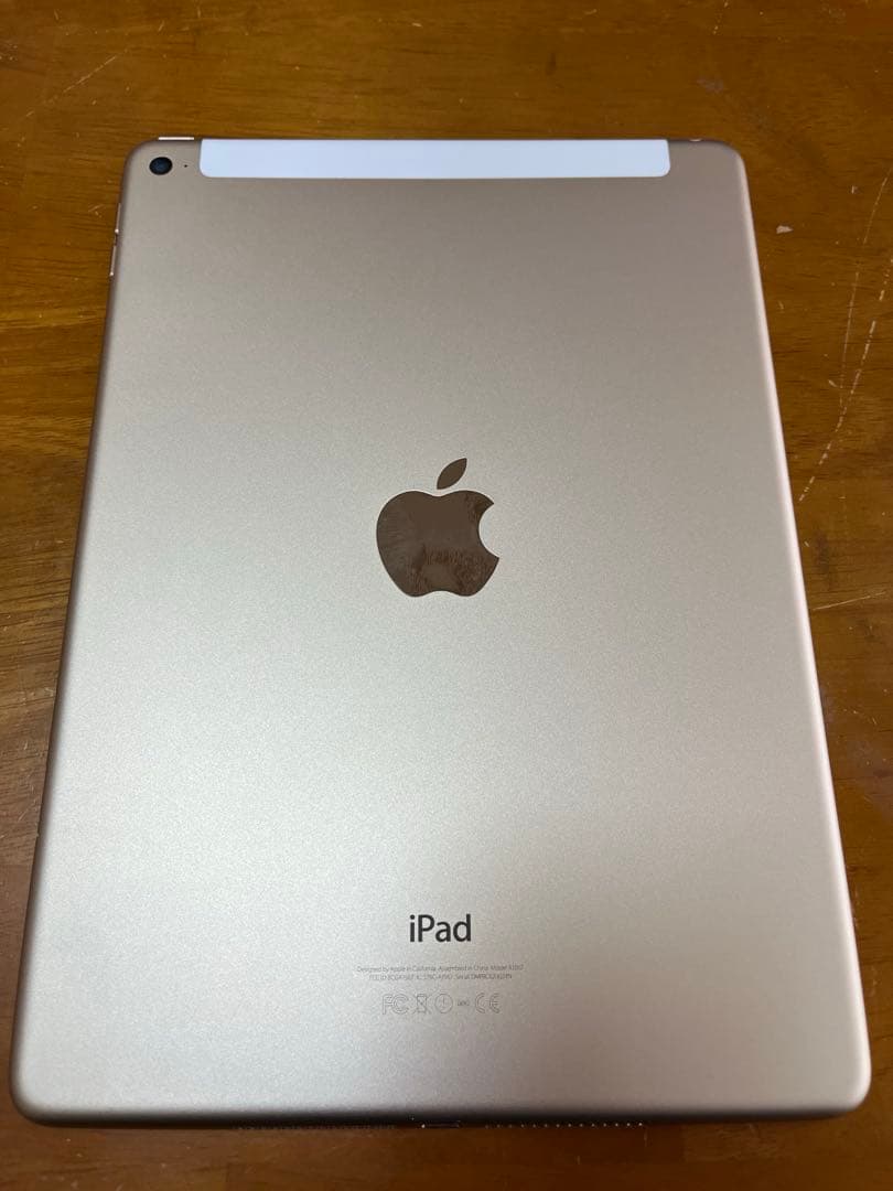 iPad本体 Apple iPad Air 2 Wi-Fi + cellular 64GB