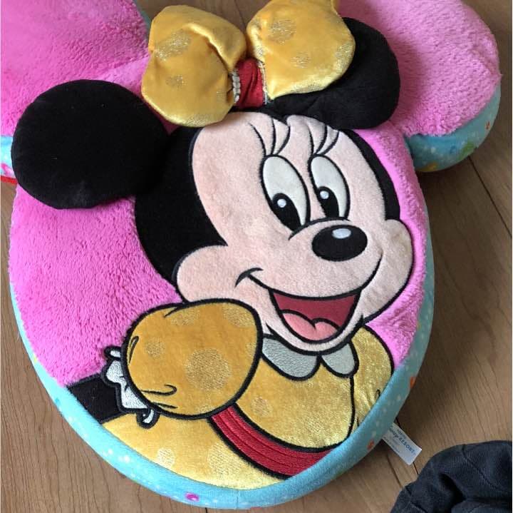 ディズニークッション