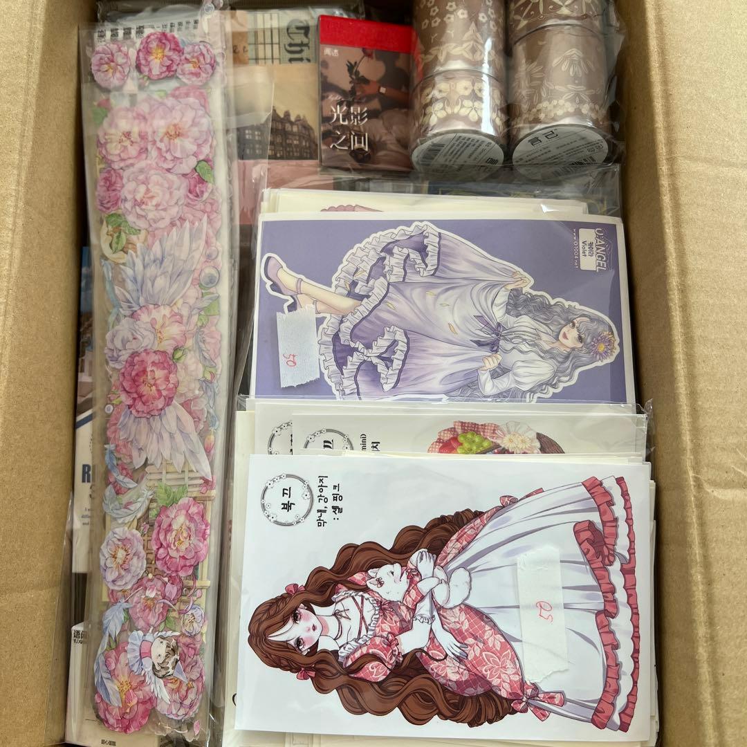 コラージュ素材100サイズ箱セット