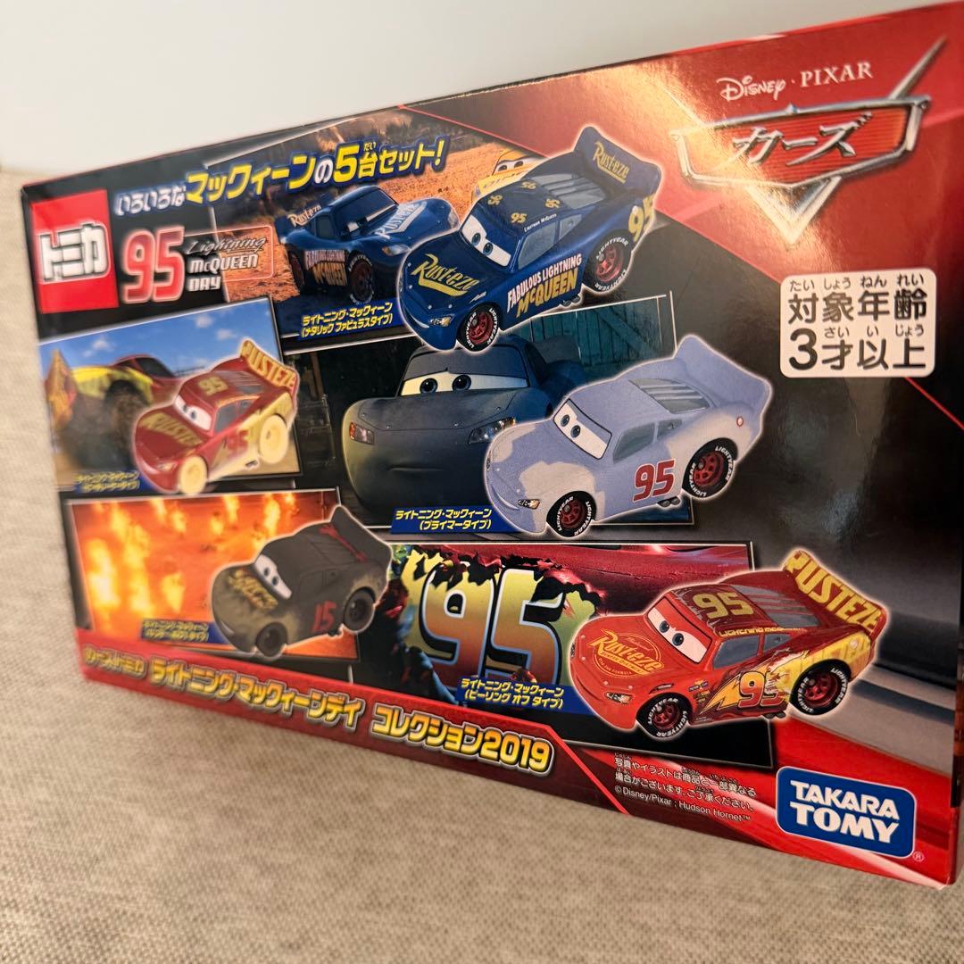 トミカ カーズ ライトニングマックイーン コレクション2019 新品　ラスト1