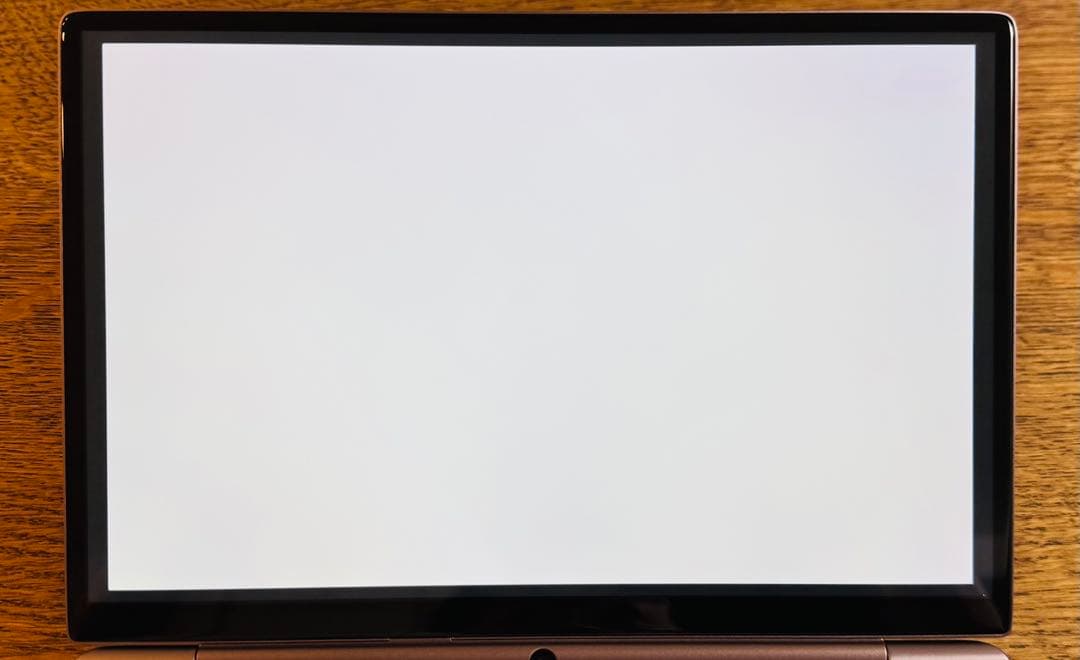 【美品】GPD WinMax 2 7840U 32GB 2TB