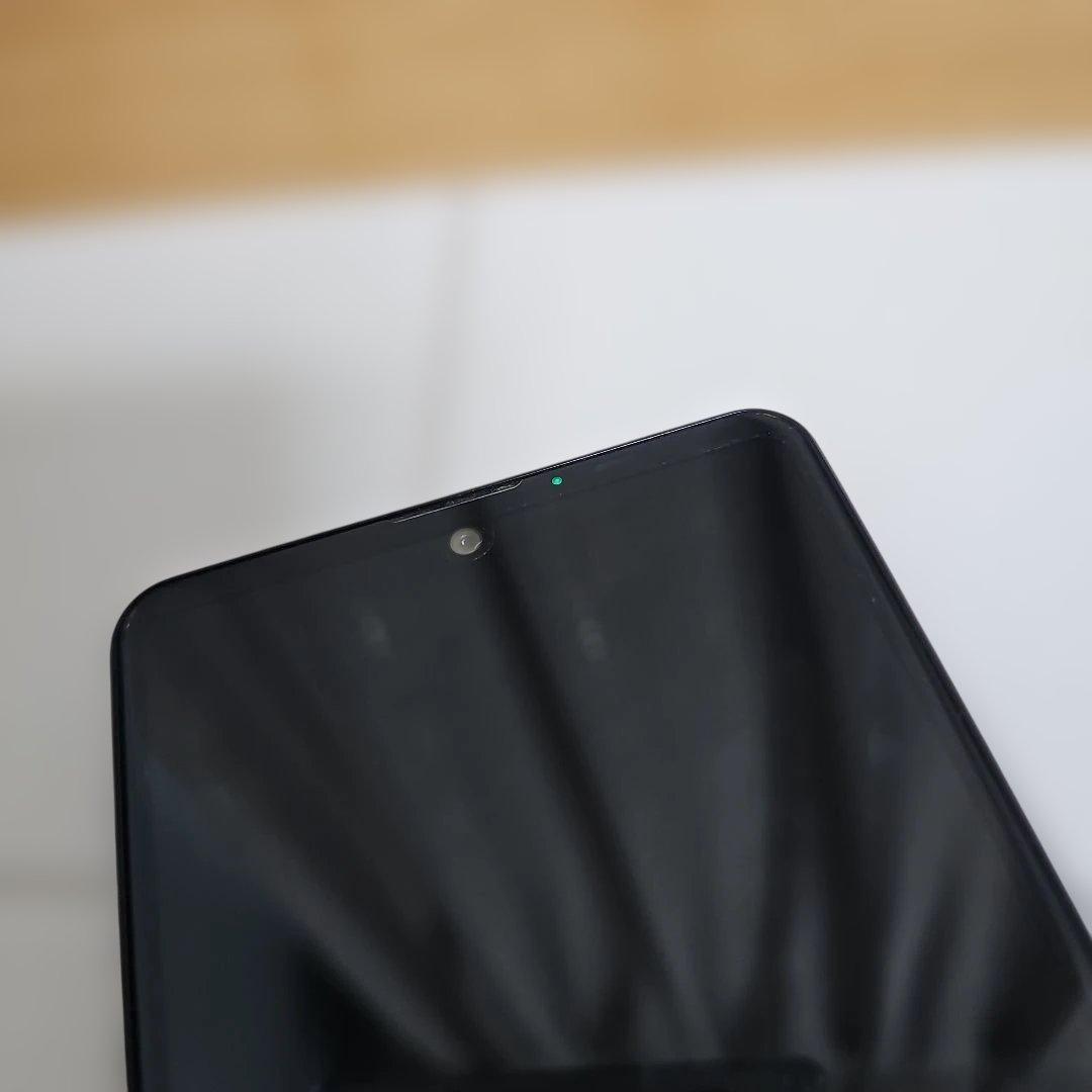 ドコモ限定色ブルー シャープSHARPアクオスAQUOSセンス4 sense4
