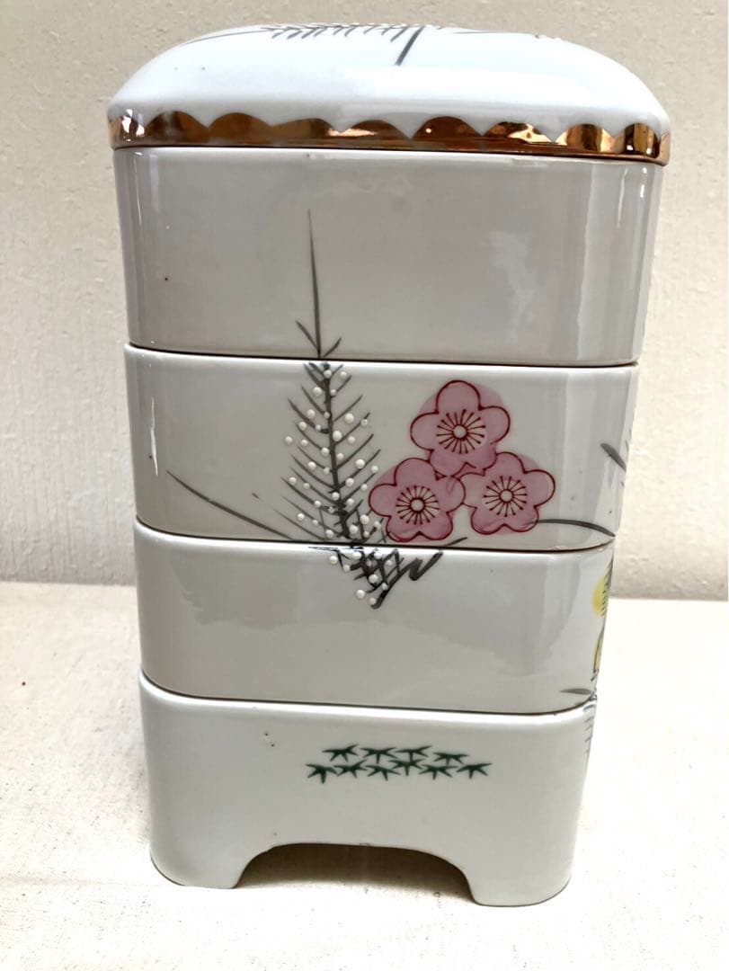 陶器製4段重箱