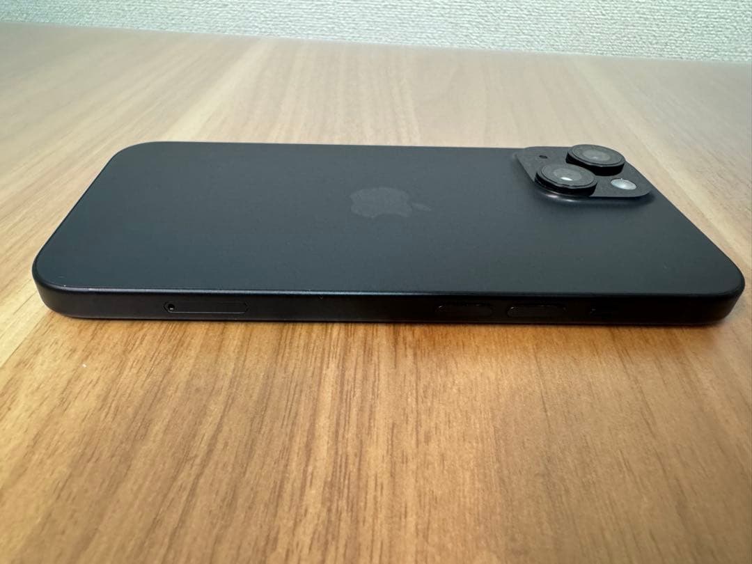 iPhone15 128GB ブラック SIMフリー 【美品】