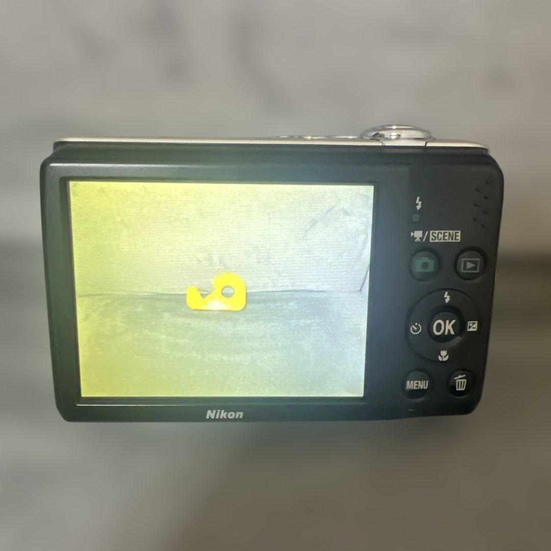 デジタルカメラ Nikon Coolpix L22