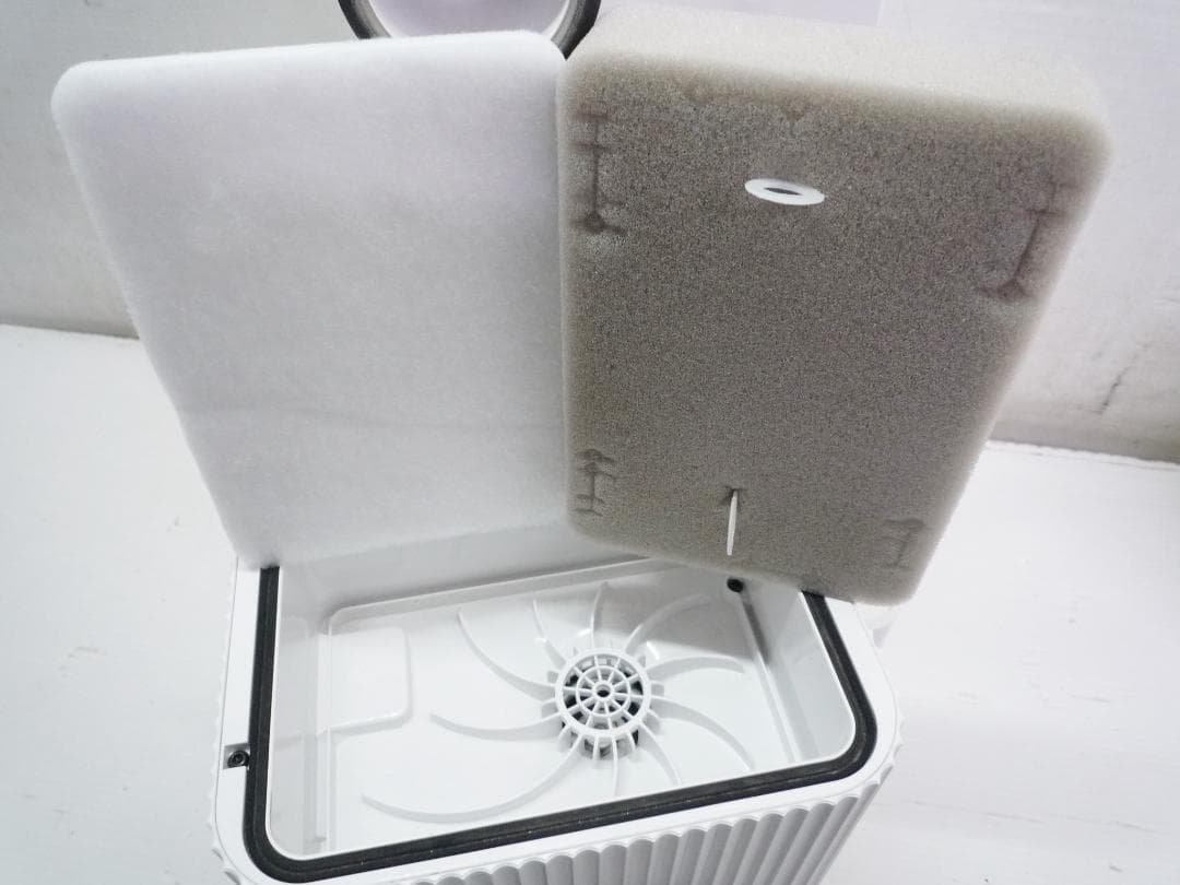 シャーク コードレスクリーナー CLEAN SENSE IQ+ IW3145J