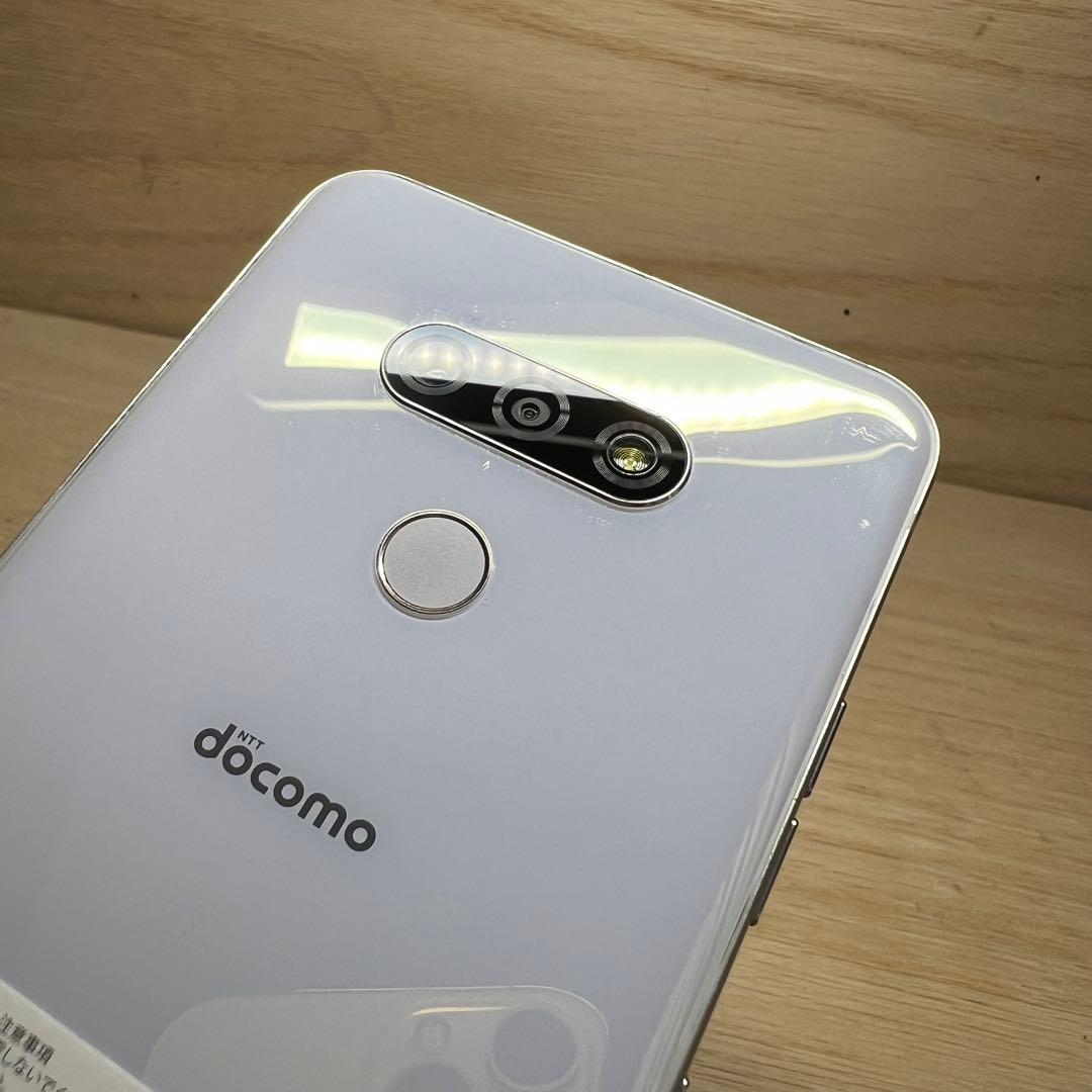 LG style3 L-41A本体 T106