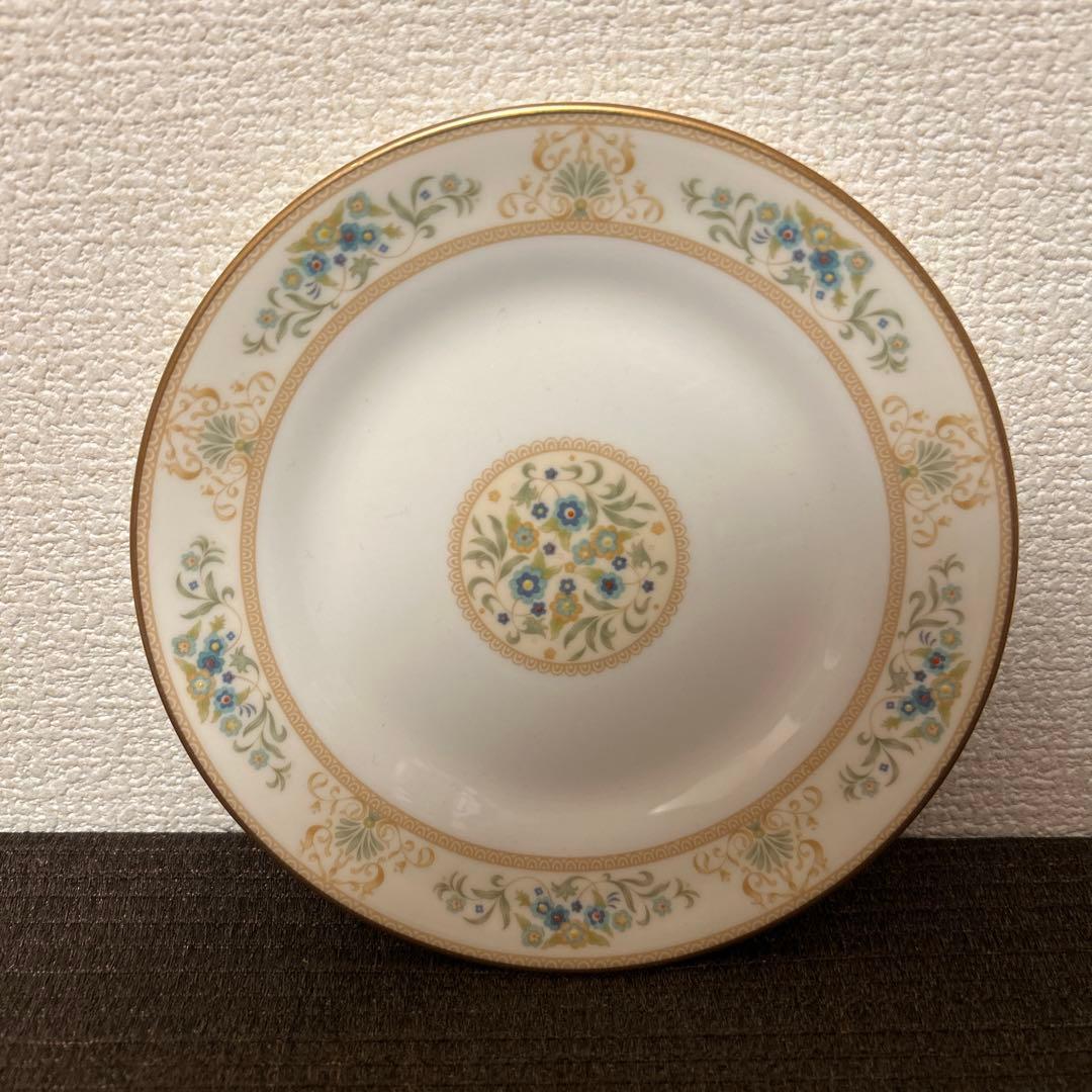 ウェッジウッド　アジンコート　アイボリー　デザートプレート　15.5cm