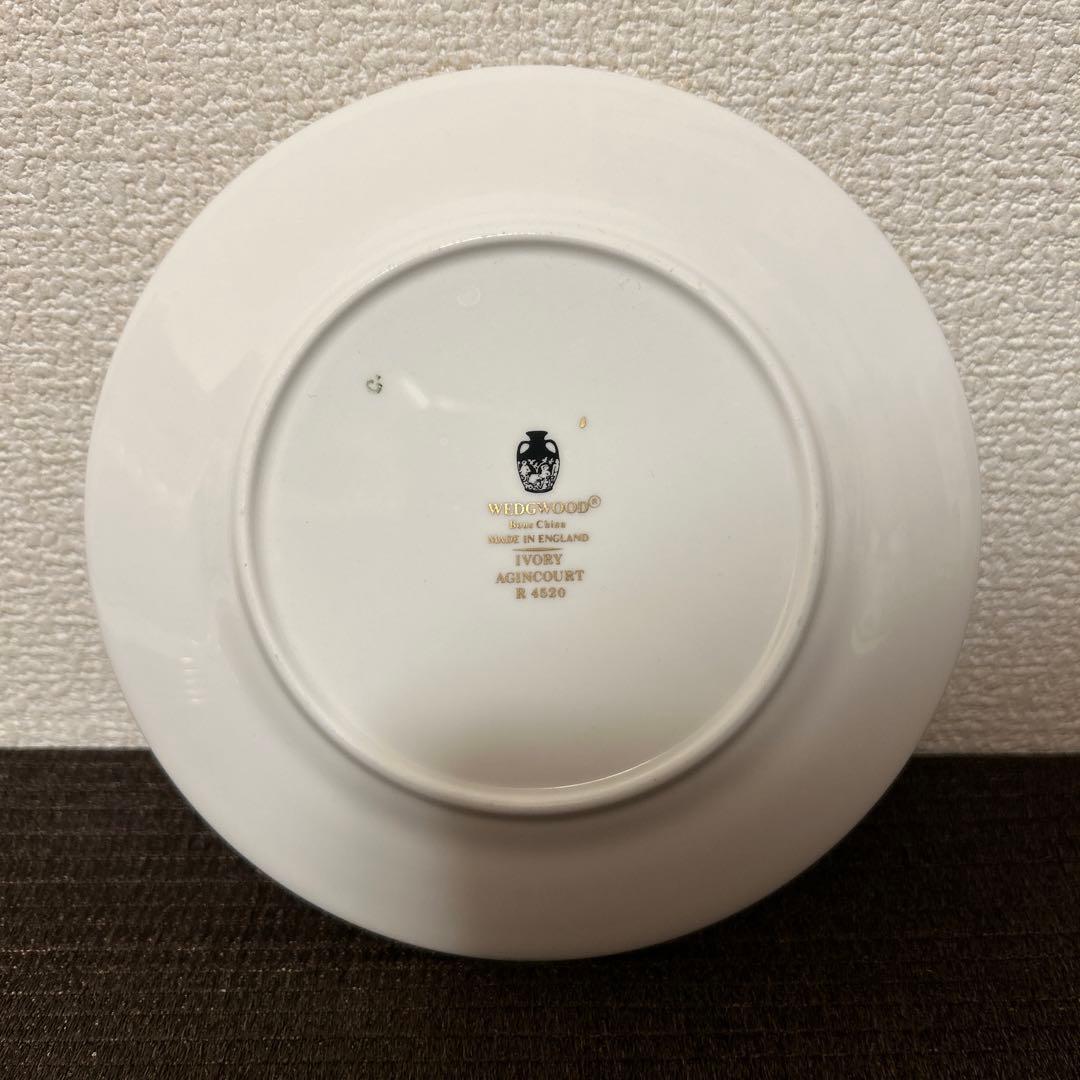 ウェッジウッド　アジンコート　アイボリー　デザートプレート　15.5cm