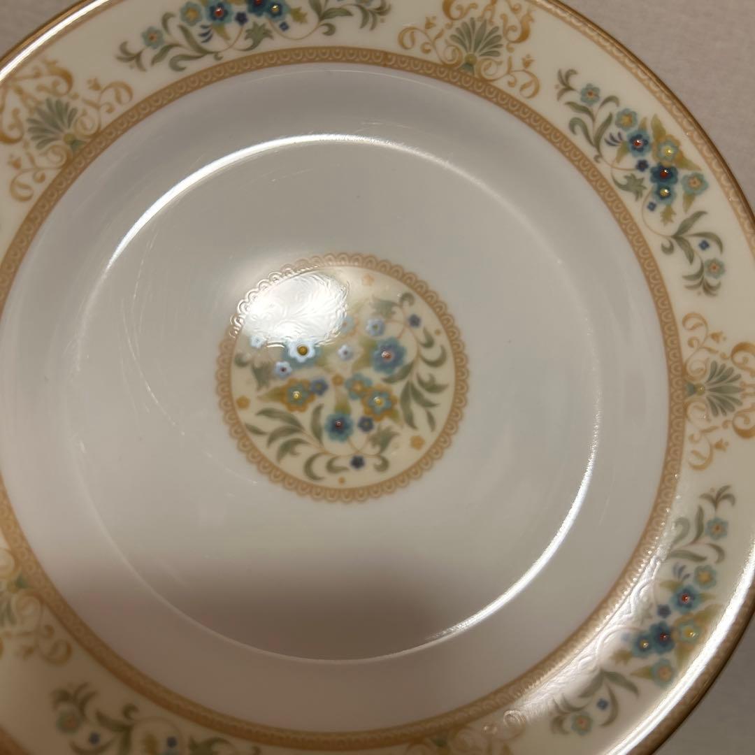 ウェッジウッド　アジンコート　アイボリー　デザートプレート　15.5cm