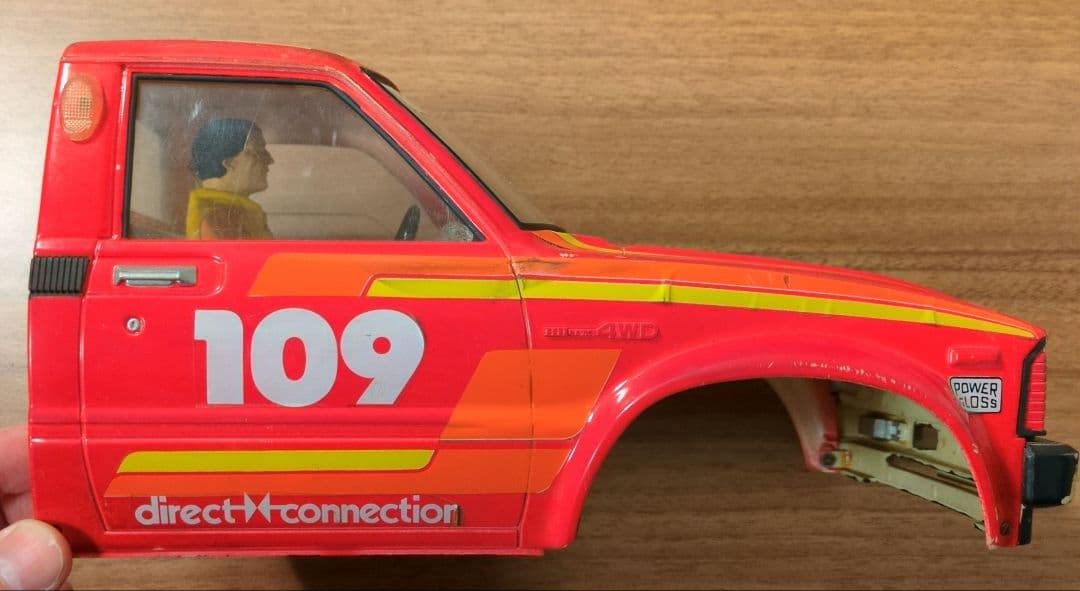 タミヤトヨタ ハイラックス 4WD TOYOTA 4X4 PICK UP