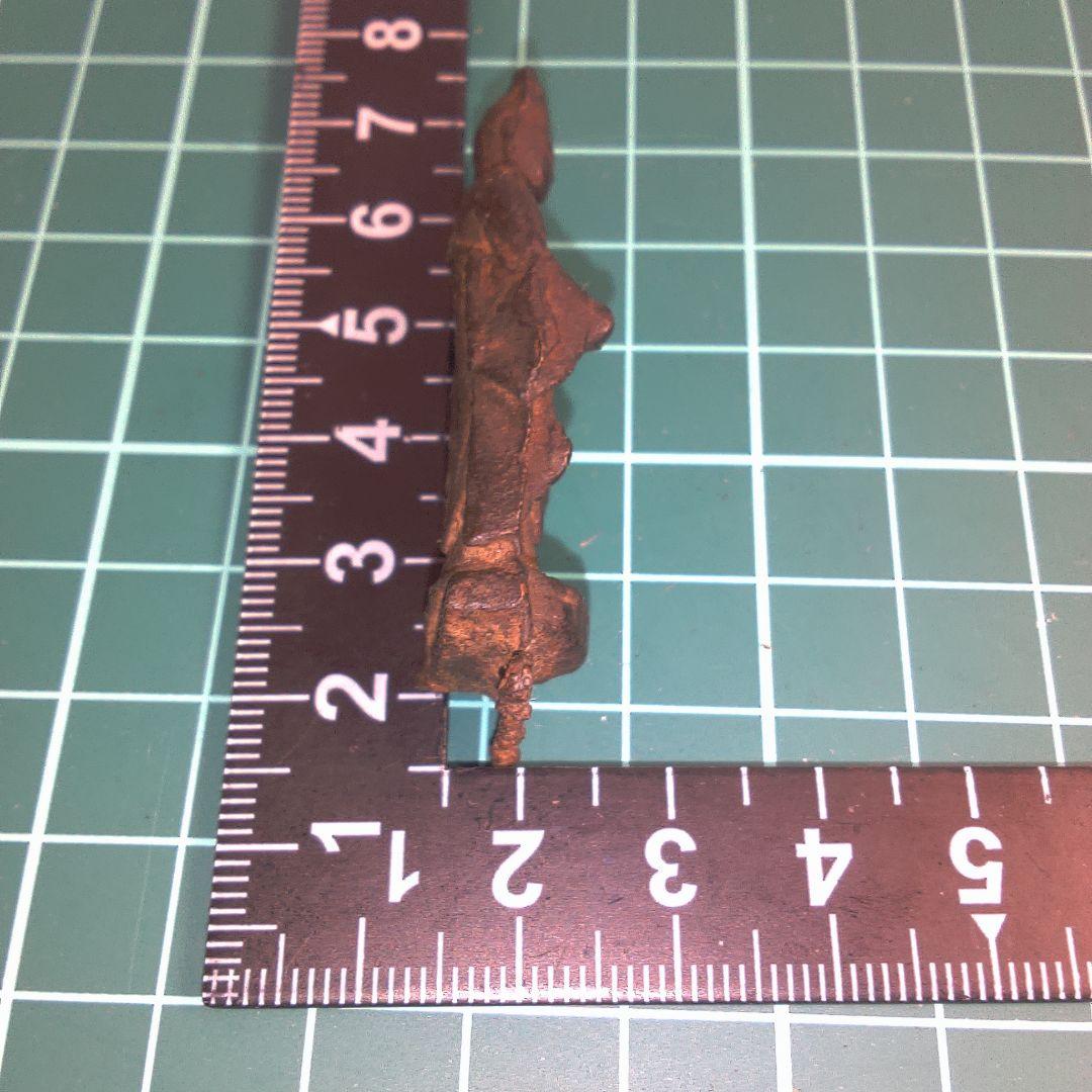 小物１ 茶色の金属製仏像