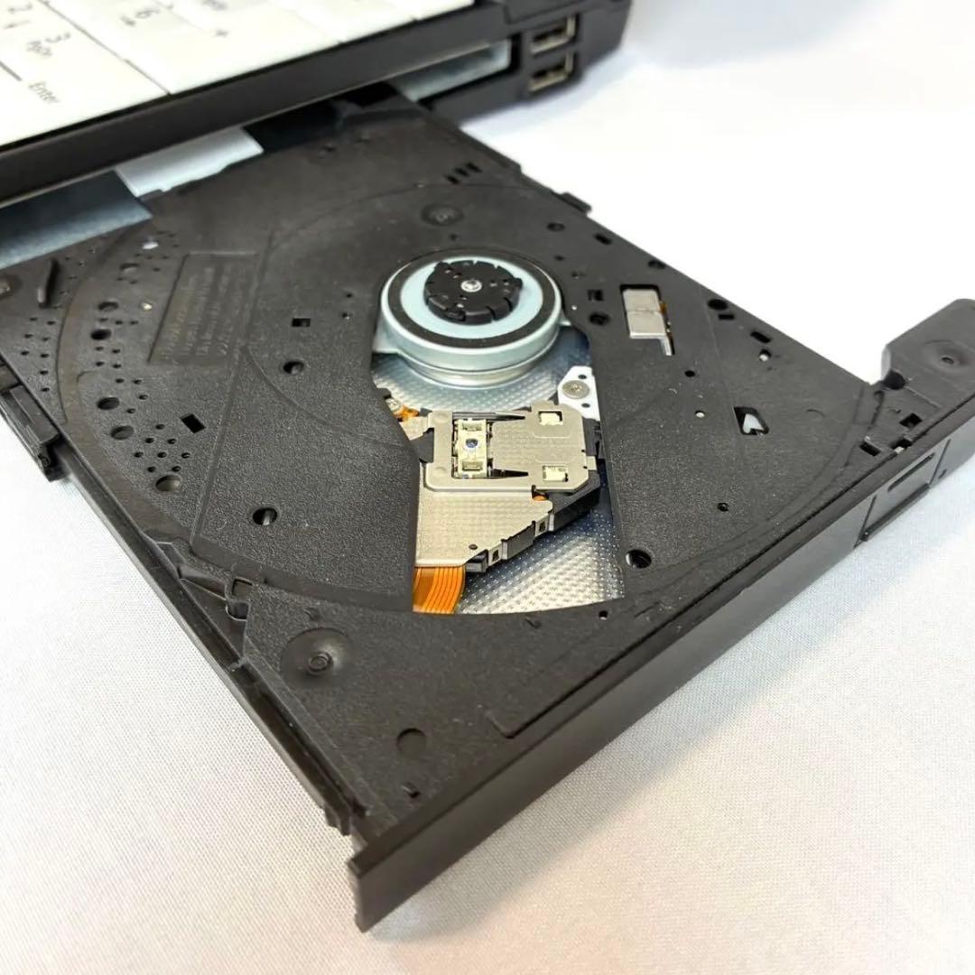 FUJITSU LIFEBOOK A574 i5 SSD480GB メモリ8GB