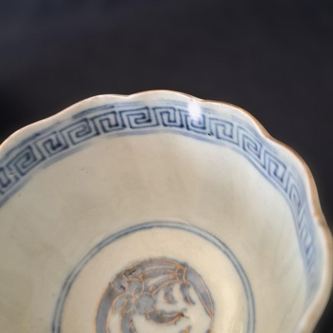 「おしゃれな古伊万里でお茶を」 皿(直径10cm)蕎麦猪口(直径8cm)2セット