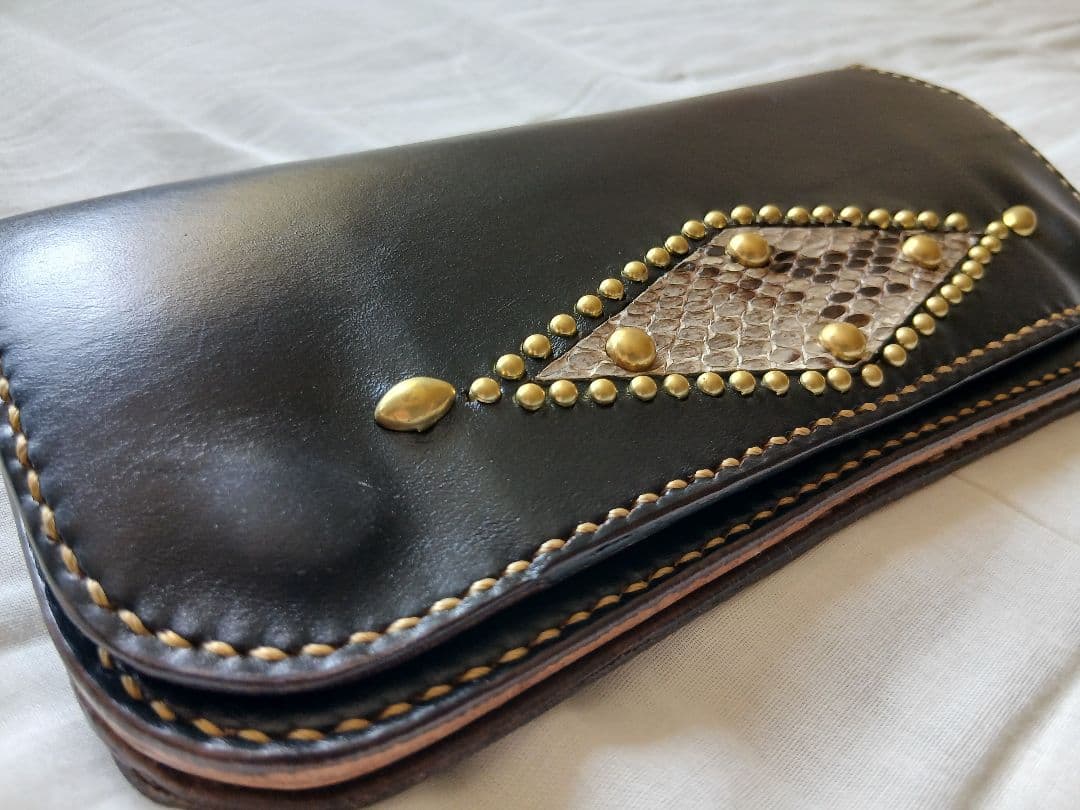 じ*に様 クロムエクセル トラッカーウォレット ハンドメイド 長財布 経年変化