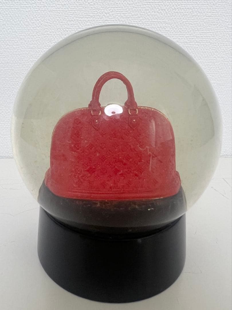 LOUIS VUITTON スノードーム アルマモチーフ