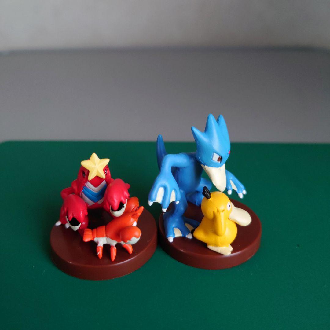 ヘイガニ　シザリガー　コダック　ゴルダック 立体ポケモン図鑑 フィギュア