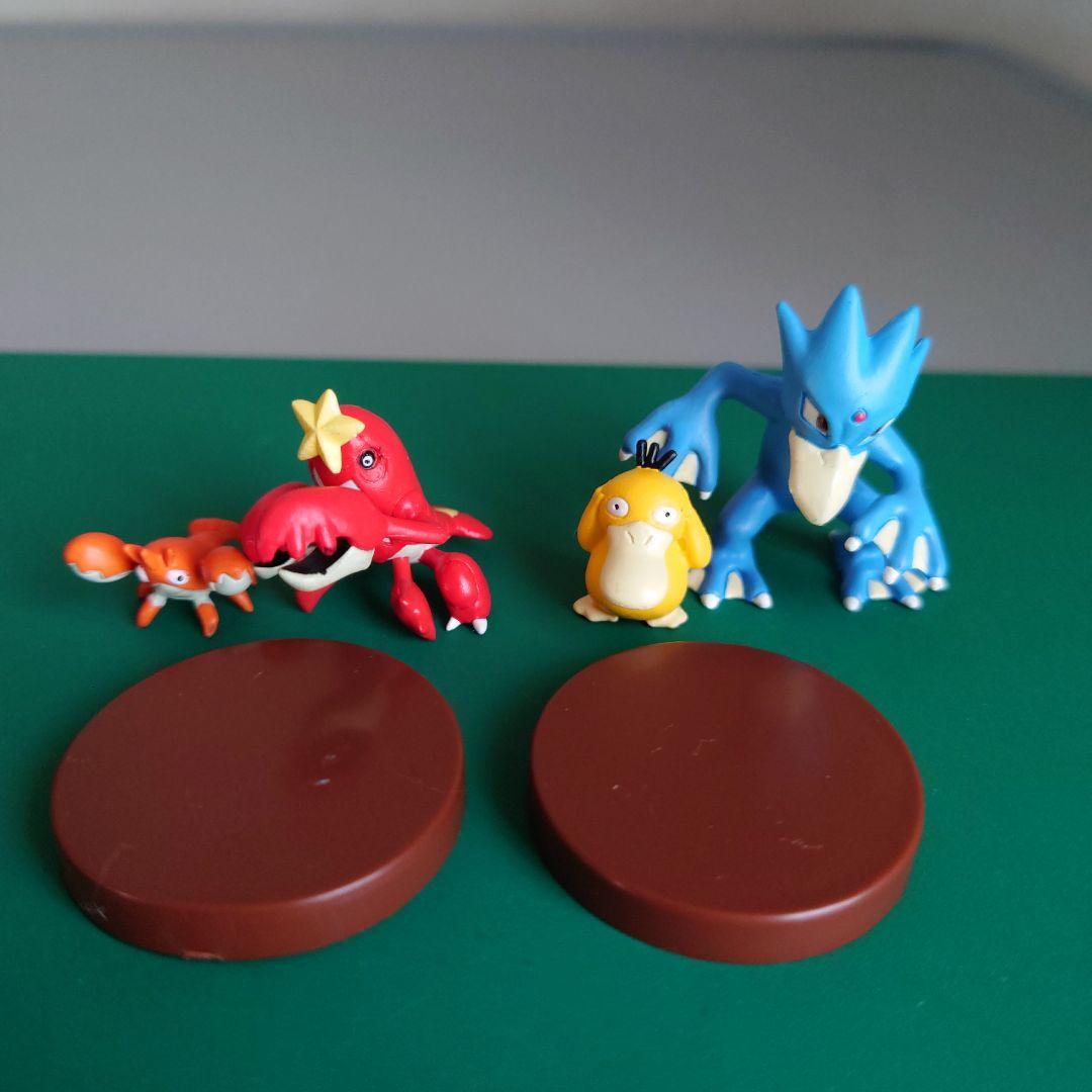 ヘイガニ　シザリガー　コダック　ゴルダック 立体ポケモン図鑑 フィギュア