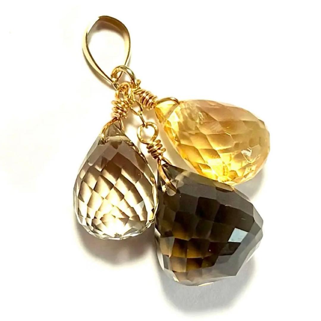 【Rtav】特価 K18 宝石質 スモーキーQ・シトリン クローバー トップ