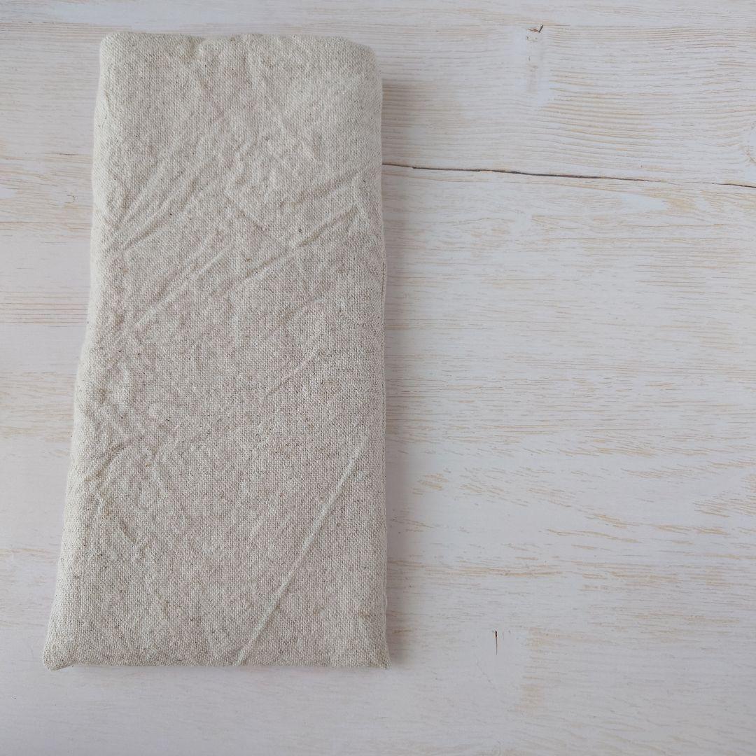 手刺繍入　貝ボタン付き メガネケース/ペンケース【うさこと綿毛】