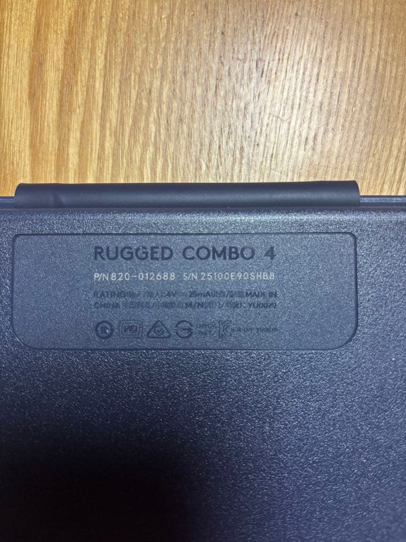 RUGGED COMBO 4 ネイビー iPadケース