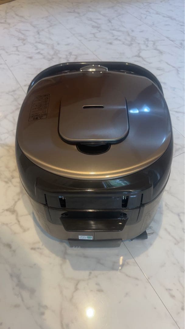 HITACHI RZ-TD18KSJ IH炊飯器 ライトブラウン　一升炊き