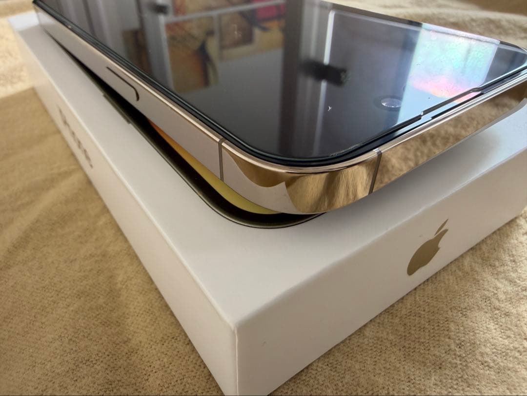 美品 iPhone 14 Pro 256GB ゴールド バッテリー100%